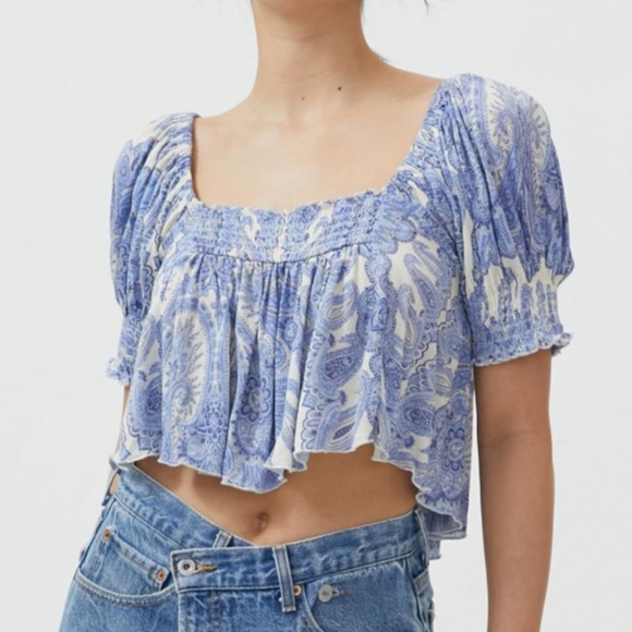 Urban Outfitters Tops - UO Dakota Puff Sleeve Blouse